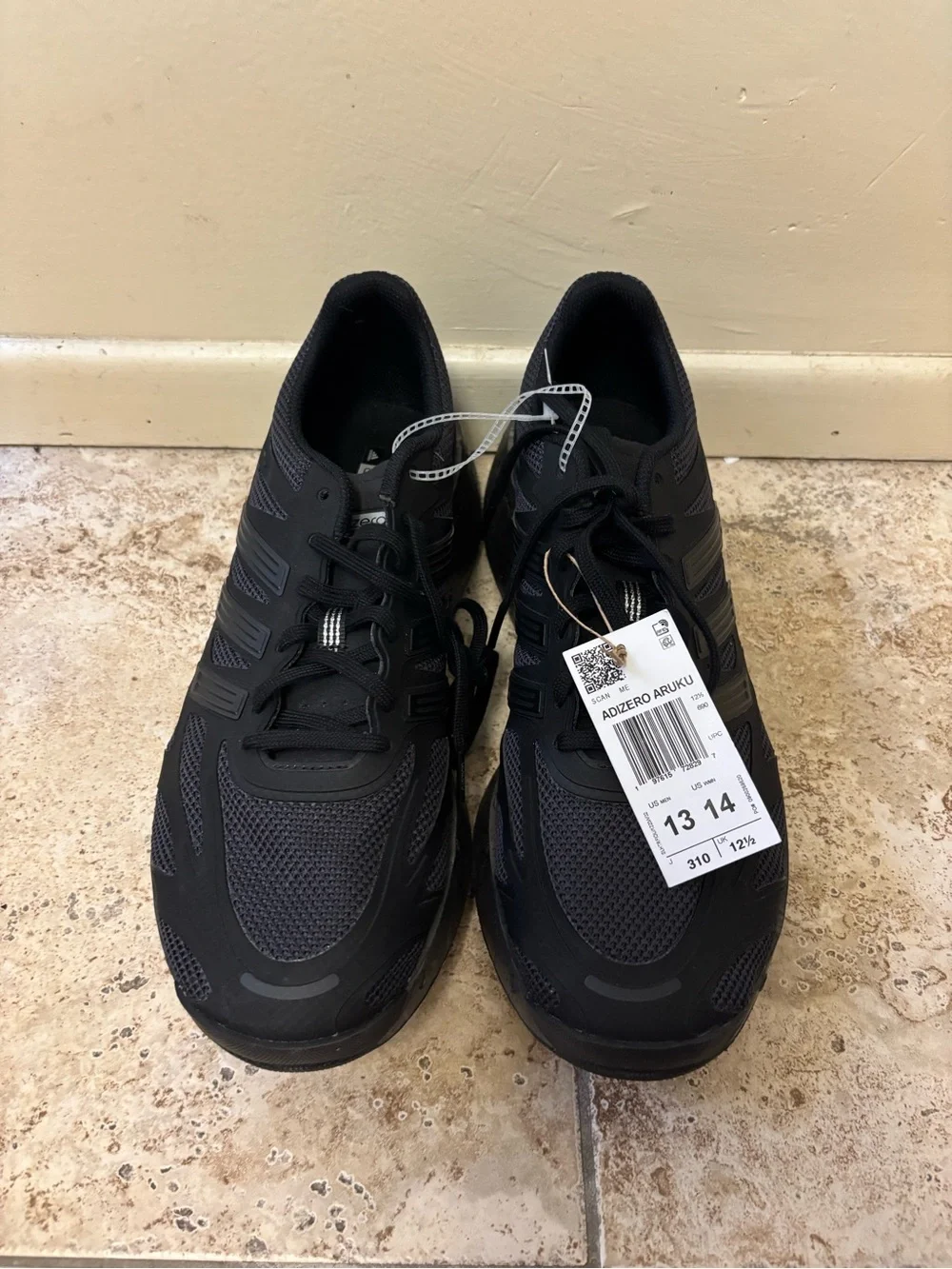 Adidas Adizero Aruku Running Shoes Black  Mens Size 13 New (JH7772)